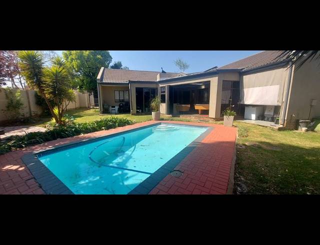 3 BEDROOM HOUSE FOR SALE IN WELTEVREDEN PARK
